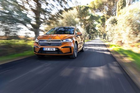 galerie photo SKODA Coupé 80x 265 ch